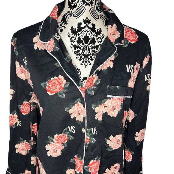 Victoria’s Secret Roses Print Robe Size Medium - Picture 2 of 11